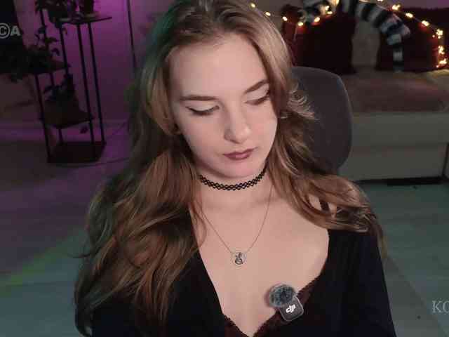 Kottyaaaa live female cam on bongacams