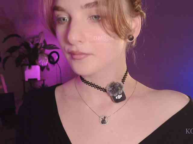 Kottyaaaa live female cam on bongacams