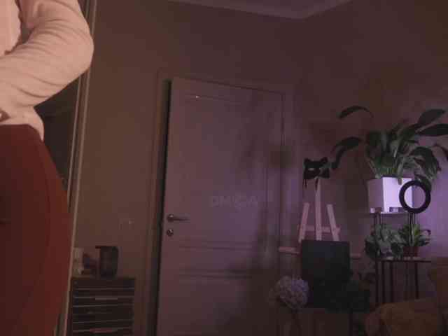 Kottyaaaa live female cam on bongacams