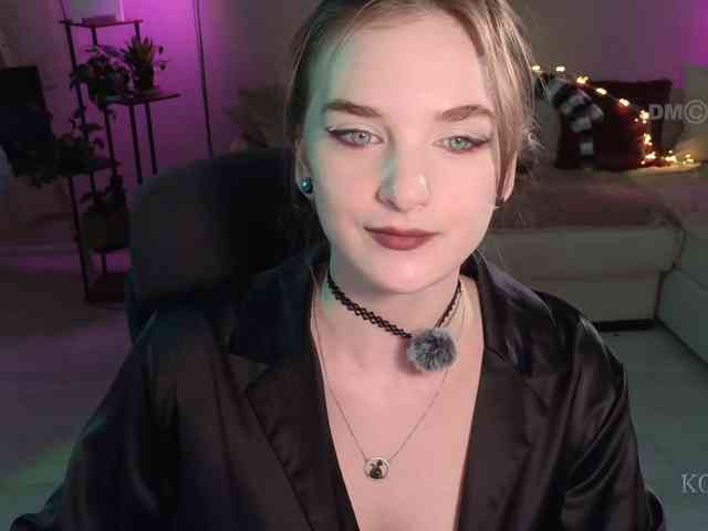 Kottyaaaa live female cam on bongacams
