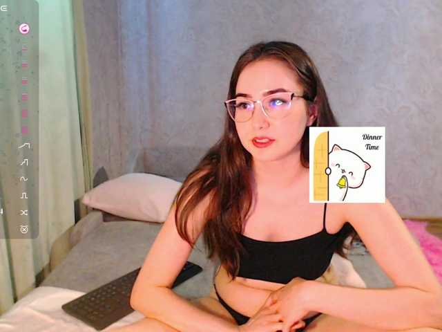 Jussysweet live cam on BongaCams
