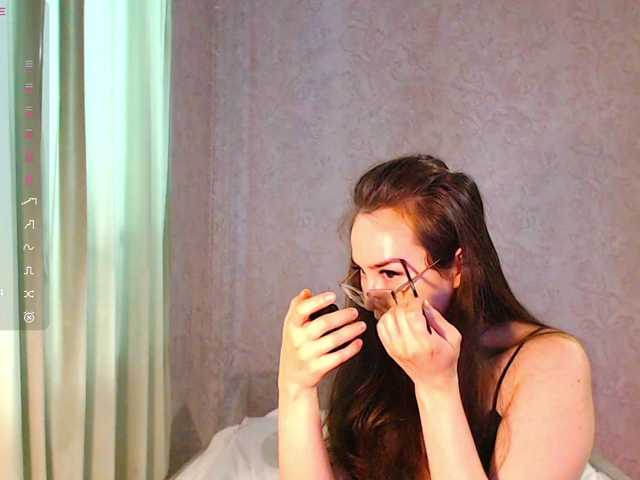Jussysweet live cam on BongaCams