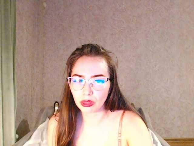 Jussysweet live cam on BongaCams
