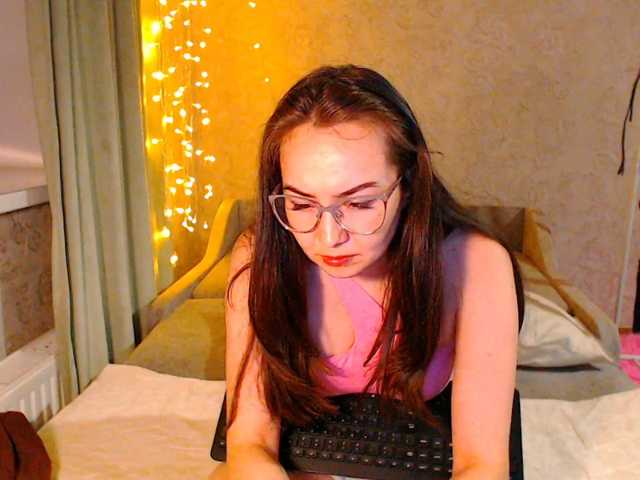 Leceysweet live cam preview