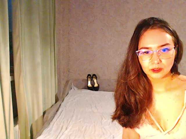 Jussysweet live cam on BongaCams