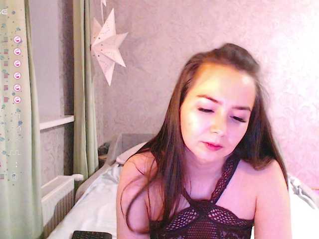 Jussysweet's BongaCams show and profile