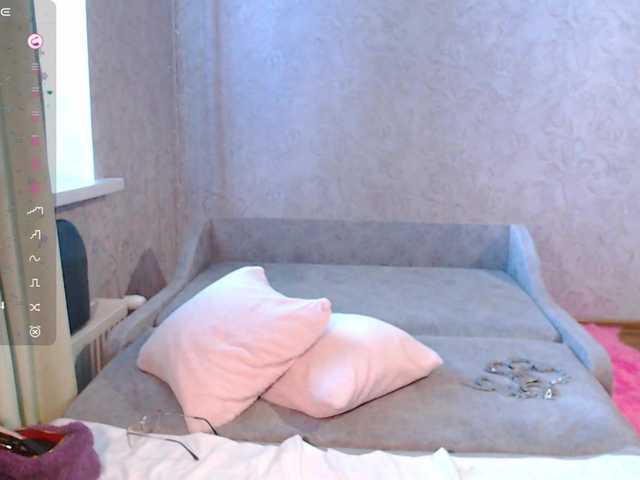 Jussysweet live cam on BongaCams