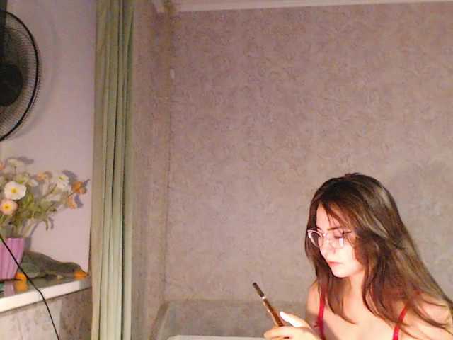 Leceysweet live webcam show