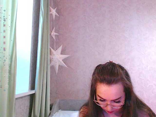 Jussysweet's BongaCams show and profile