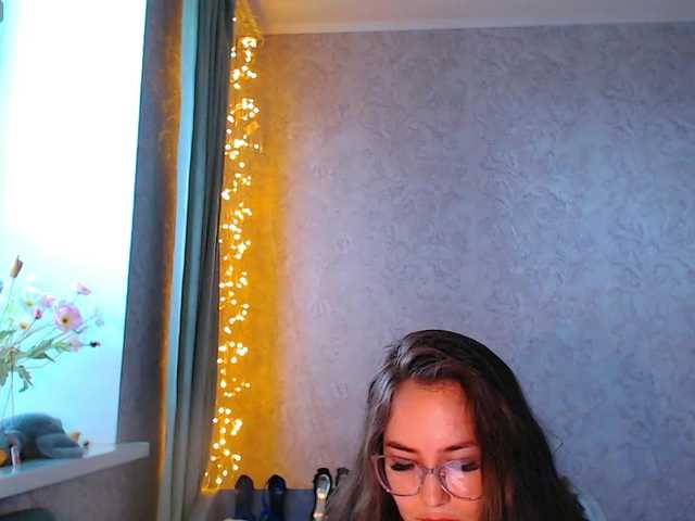 Jussysweet live cam on BongaCams