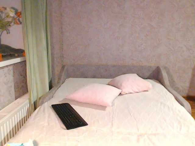 Jussysweet live cam on BongaCams