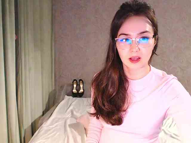 Leceysweet webcam