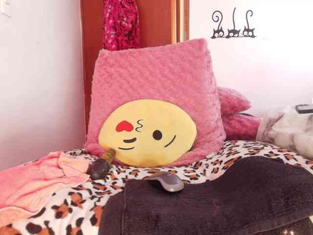 scarletth webcam