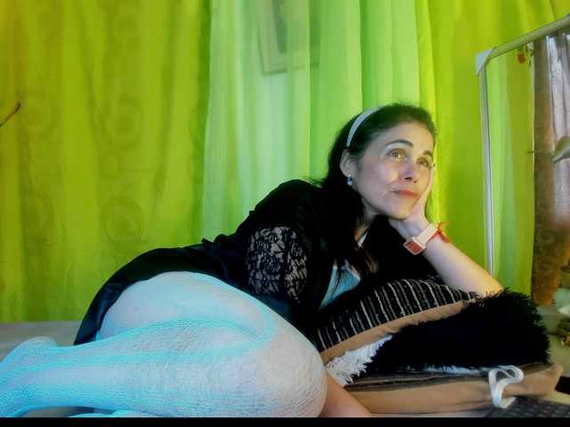 girasol-walto Live Cam on BongaCams