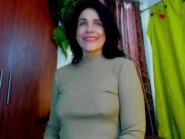 girasol-walto live cam on BongaCams