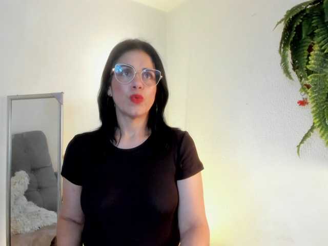 girasol-walto live cam on BongaCams