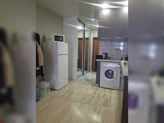 Kira183's BongaCams show and profile