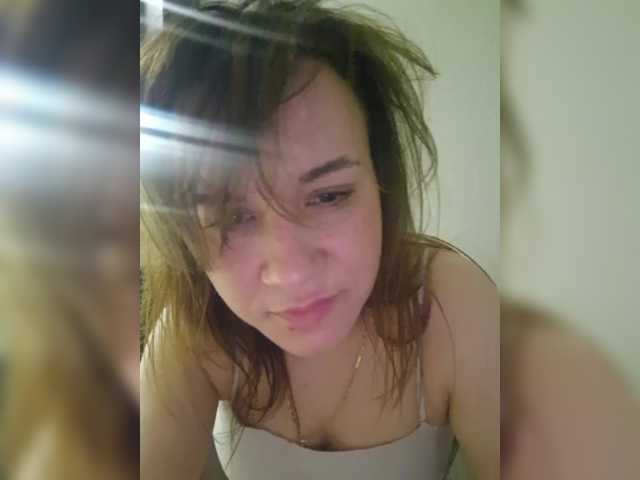 Kira183 webcam