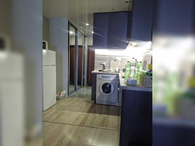 Kira183's BongaCams show and profile