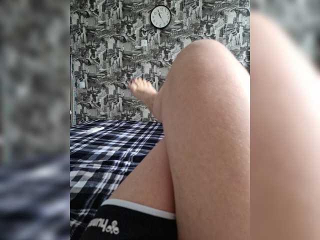 Kira183 live cam on UnifiedCams