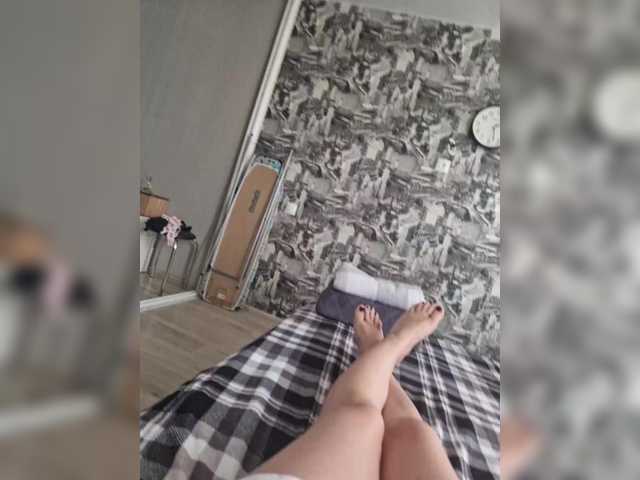 Kira183 live cam on UnifiedCams