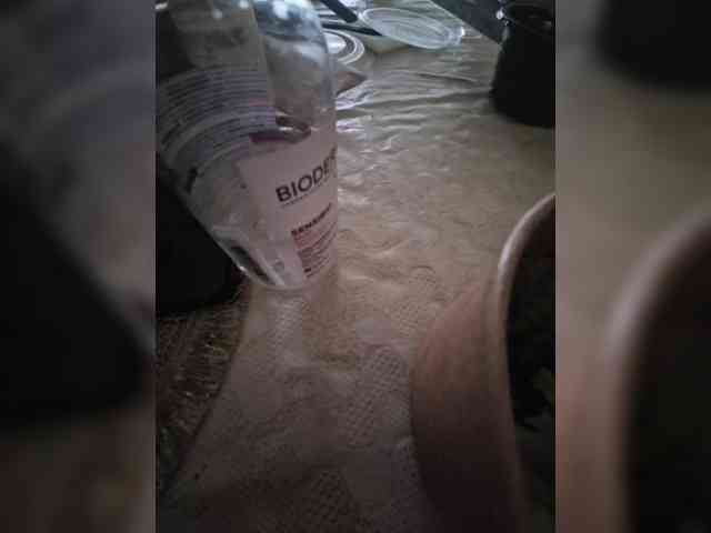 Kira183 webcam