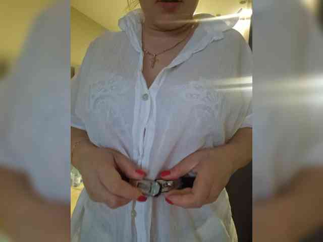 Kira183 webcam