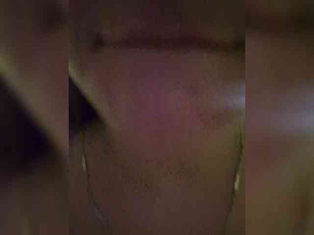 Kira183 webcam