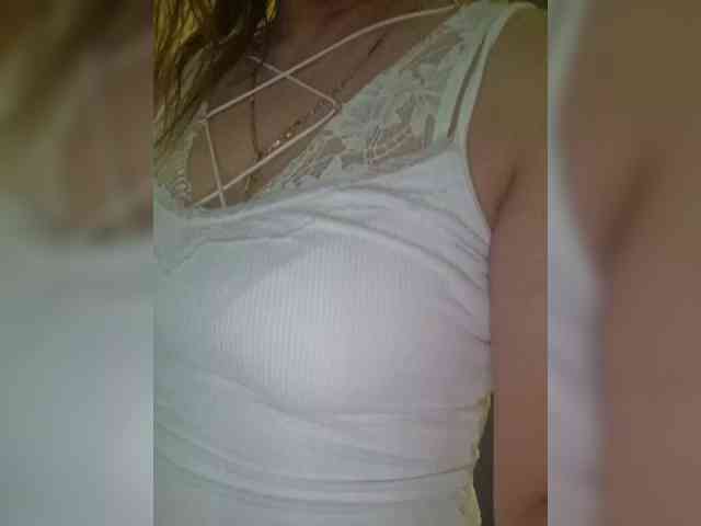 Kira183 webcam