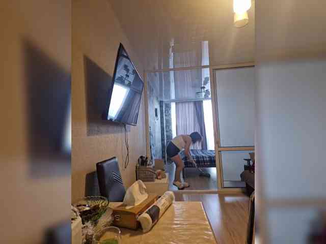 Kira183 webcam