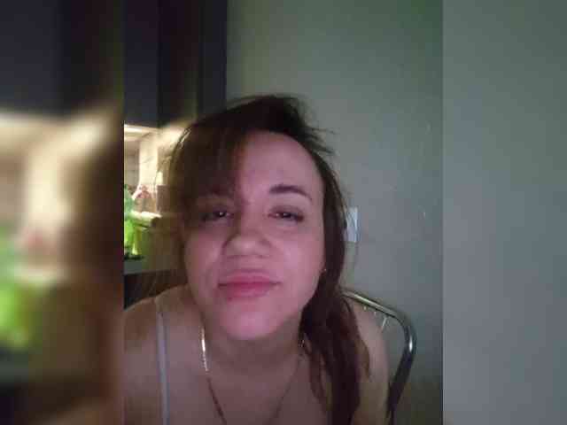 Kira183 webcam