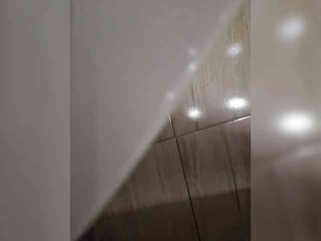 Kira183 webcam