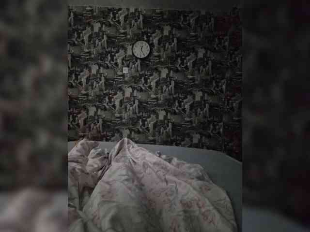 Kira183 webcam