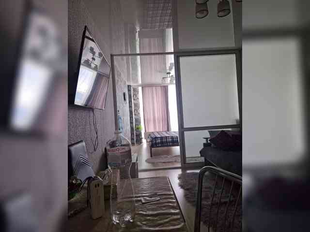 Kira183 webcam