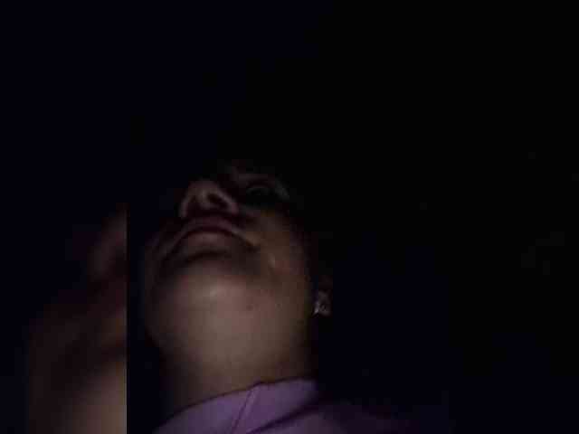 Kira183 webcam