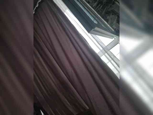 Kira183 webcam