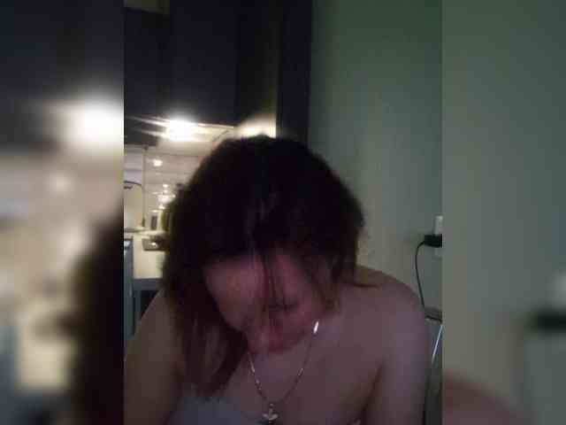 Kira183 webcam