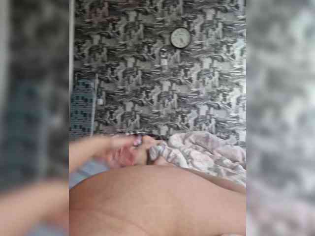 Kira183 webcam