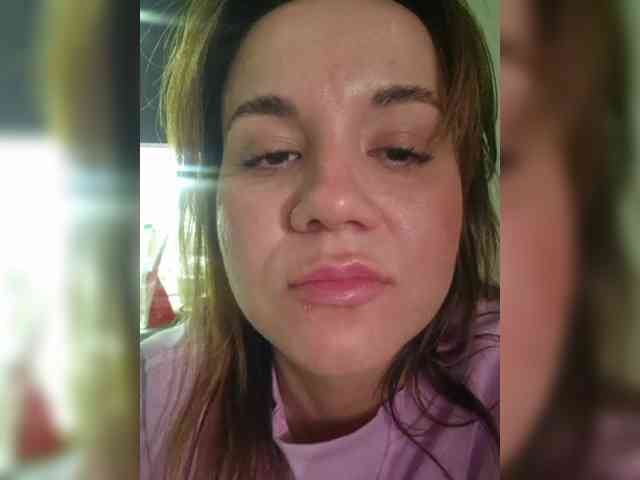 Kira183 webcam