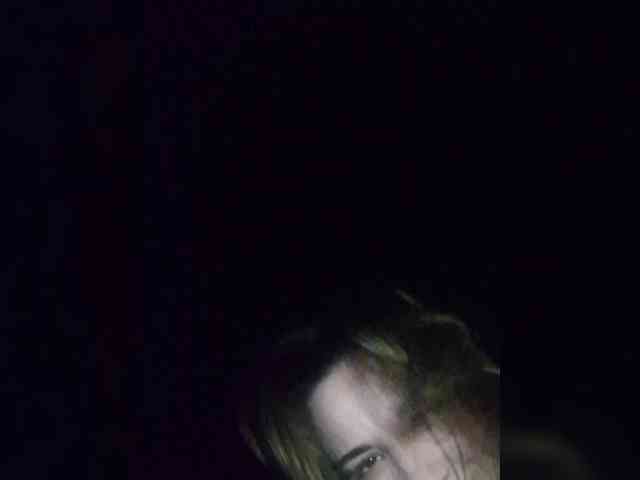 Kira183 webcam