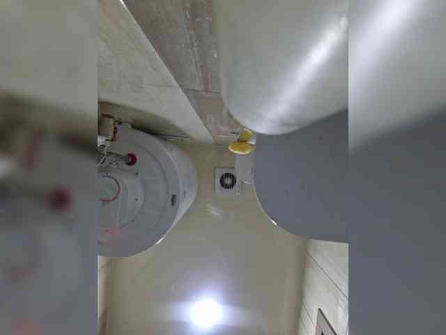 Kira183 webcam