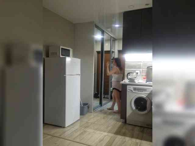Kira183 webcam