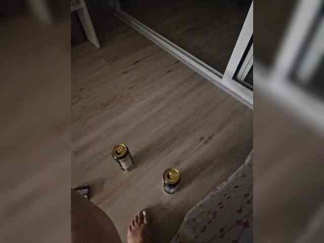Kira183 webcam