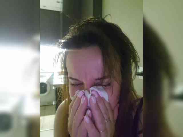 Kira183 webcam