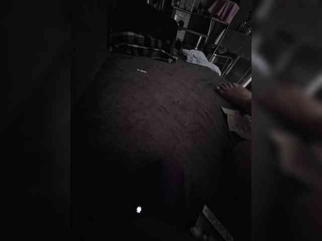 Kira183 webcam