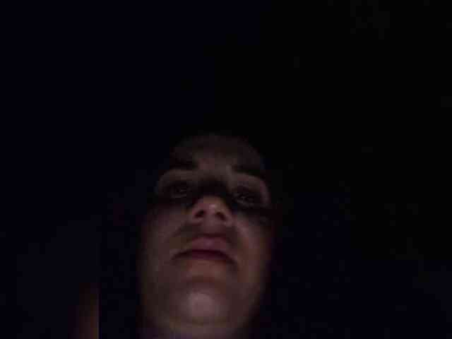 Kira183 webcam
