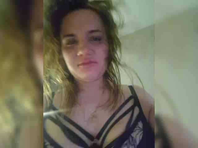 Kira183 webcam