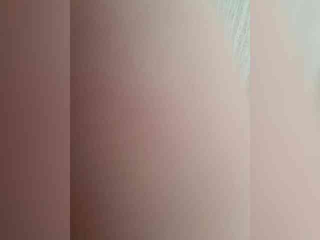 Kira183 webcam