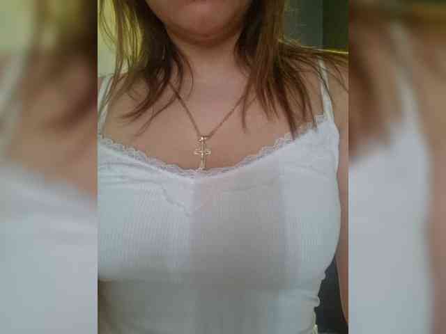 Kira183 webcam