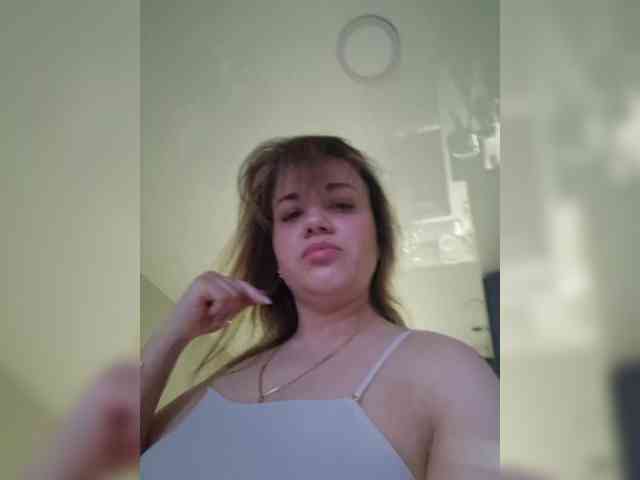 Kira183 webcam